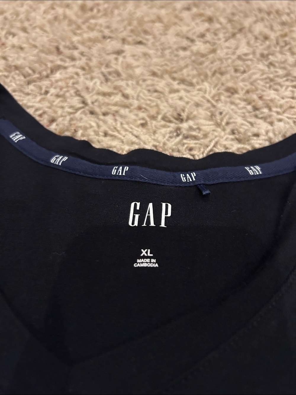 GAP Black Short Sleeve Crew Neck T-Shirt - Picture 2 of 4